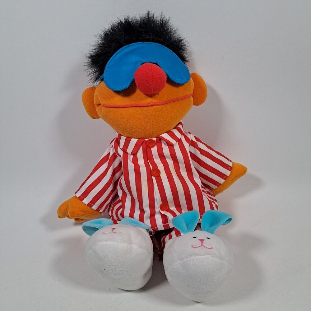 Sing and Snore Ernie Sesame Street 1996 TYCO Talking Toy VTG Plush Doll